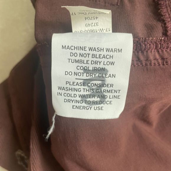 REI Co-Op Shorts Womens 4 Burgundy Hiking Outdoor Regular Fit Drawstring Pockets - Picture 14 of 14